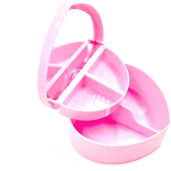 Hello Kitty Large Heart Jewelry Box Pink Princess - Picture 2 of 7